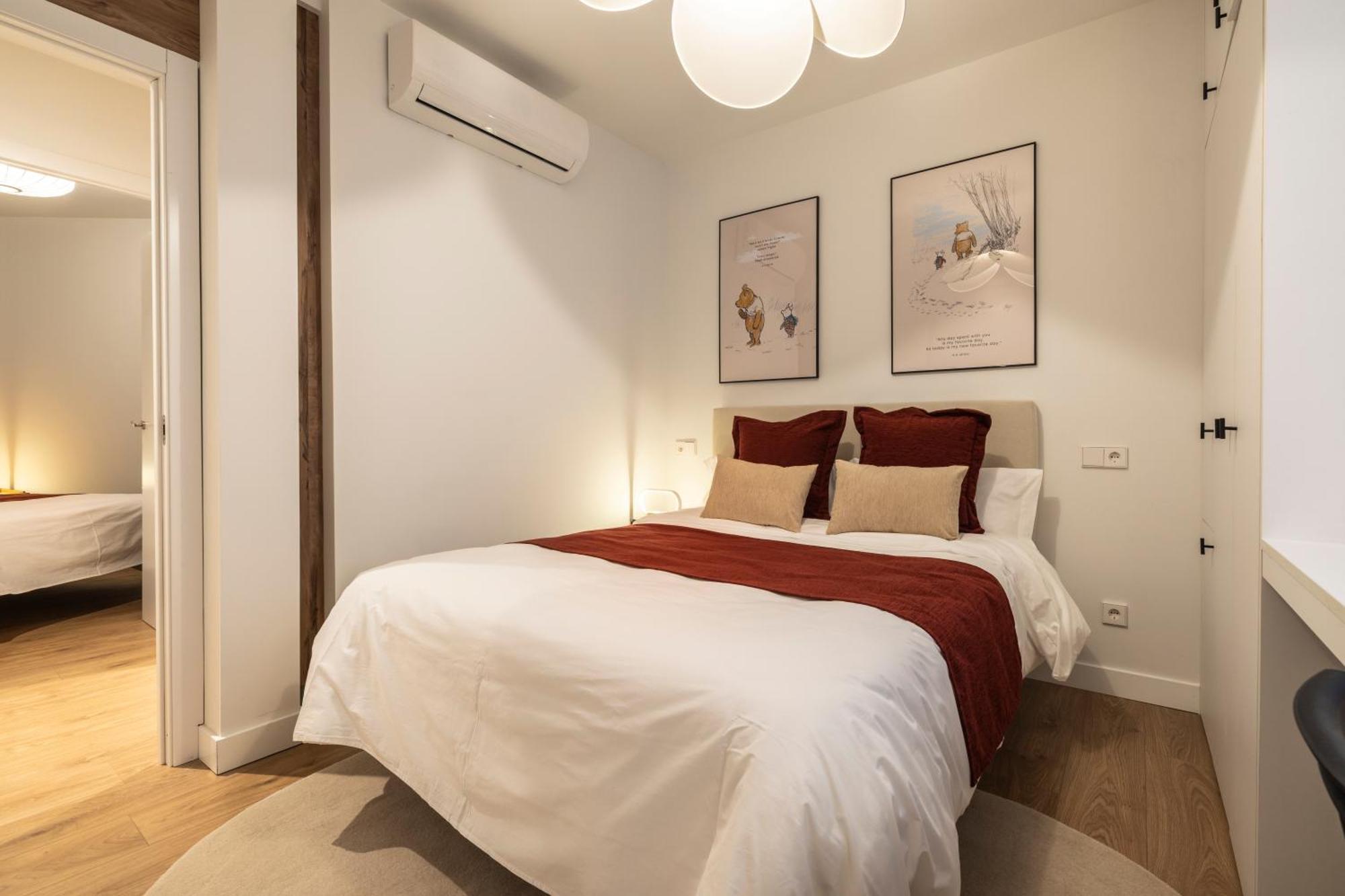 New Designed Flat 3 Bedrooms 2 Showers Madrid Bagian luar foto