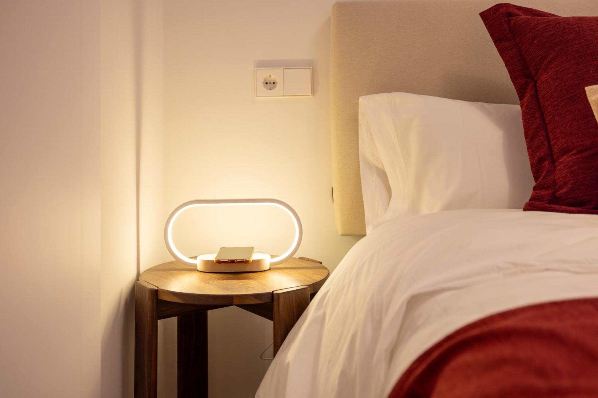 New Designed Flat 3 Bedrooms 2 Showers Madrid Bagian luar foto