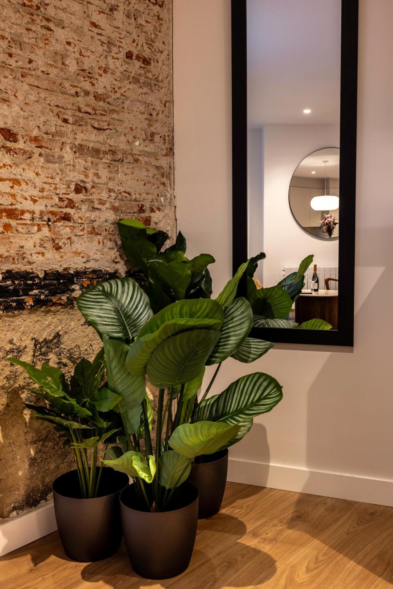 New Designed Flat 3 Bedrooms 2 Showers Madrid Bagian luar foto